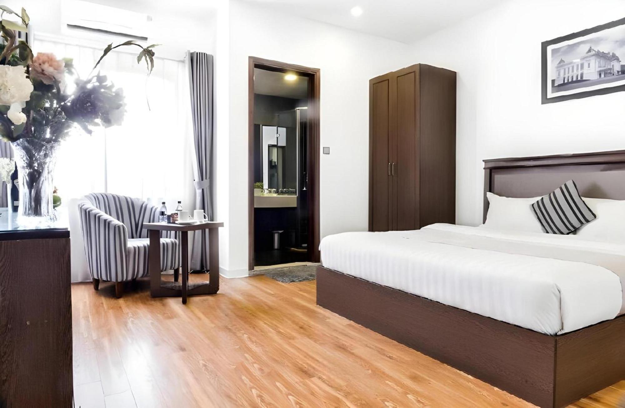 Collection O Le Grand Hanoi Hotel - The Tryst Exterior photo