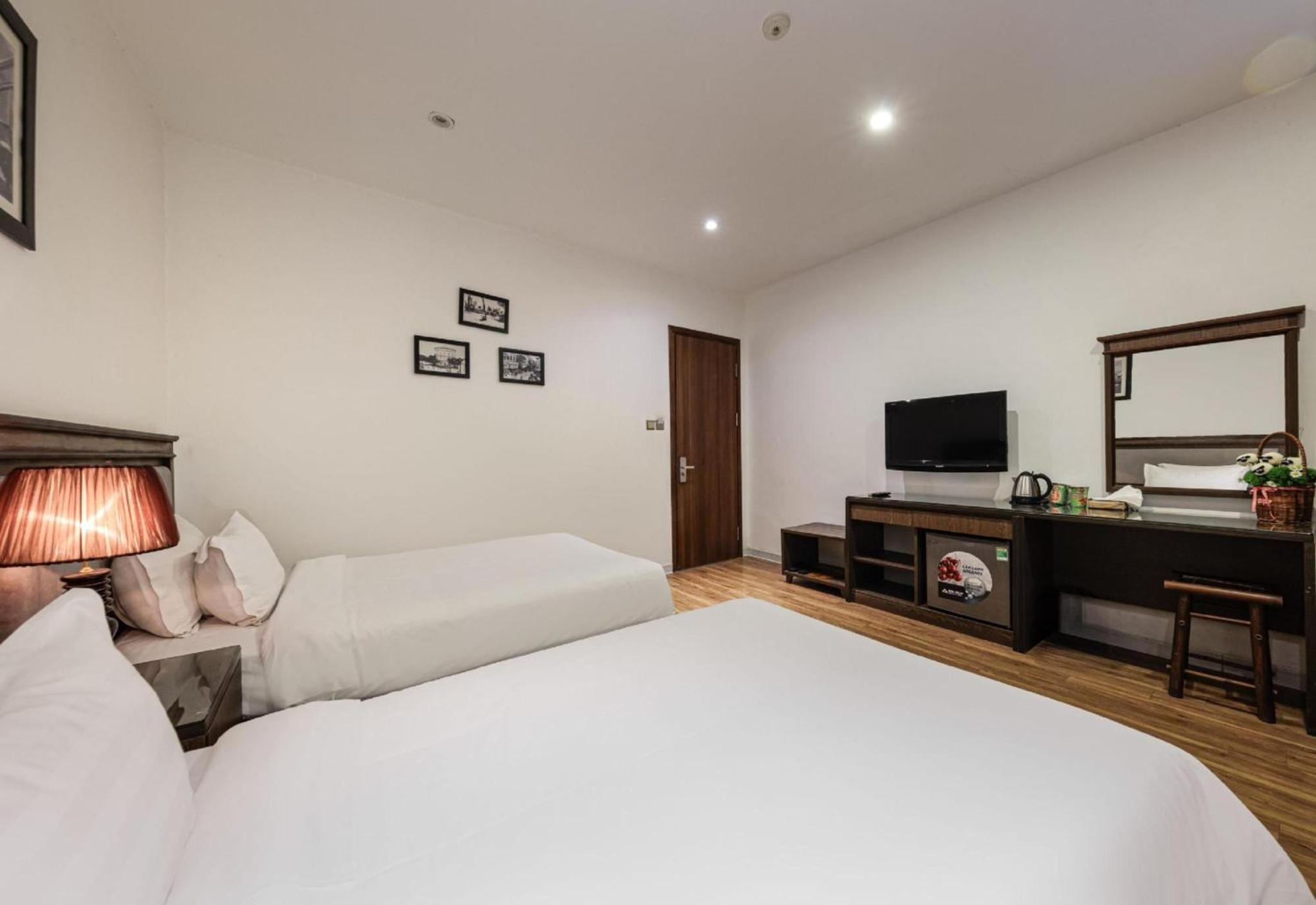 Collection O Le Grand Hanoi Hotel - The Tryst Exterior photo