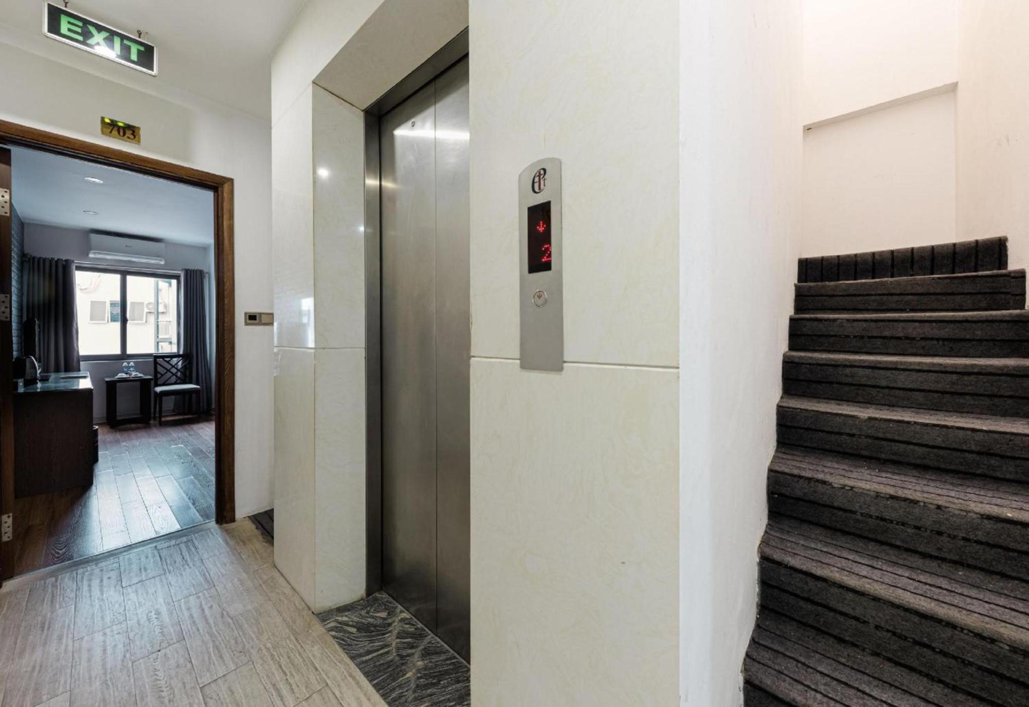Collection O Le Grand Hanoi Hotel - The Tryst Exterior photo