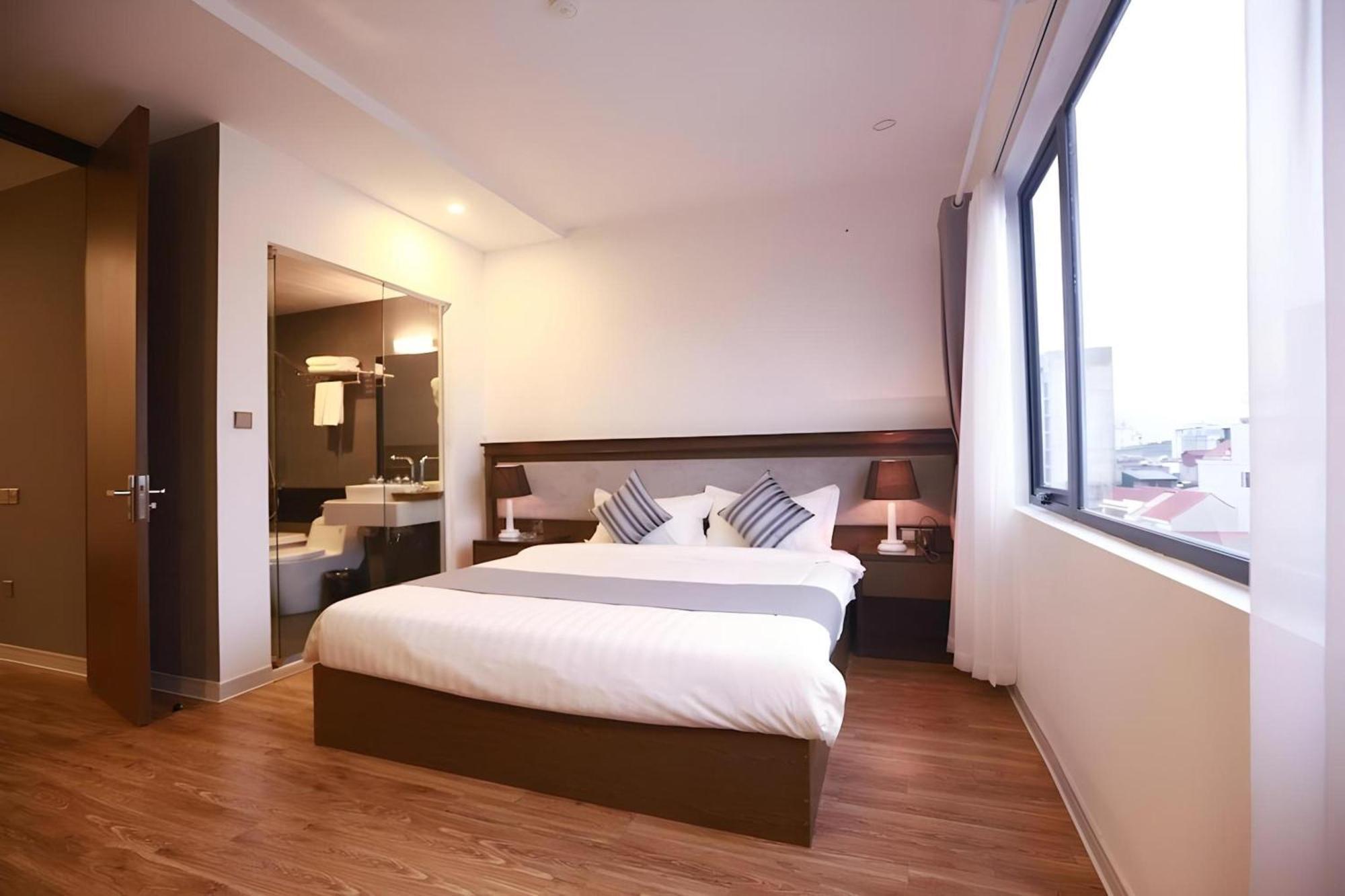 Collection O Le Grand Hanoi Hotel - The Tryst Exterior photo