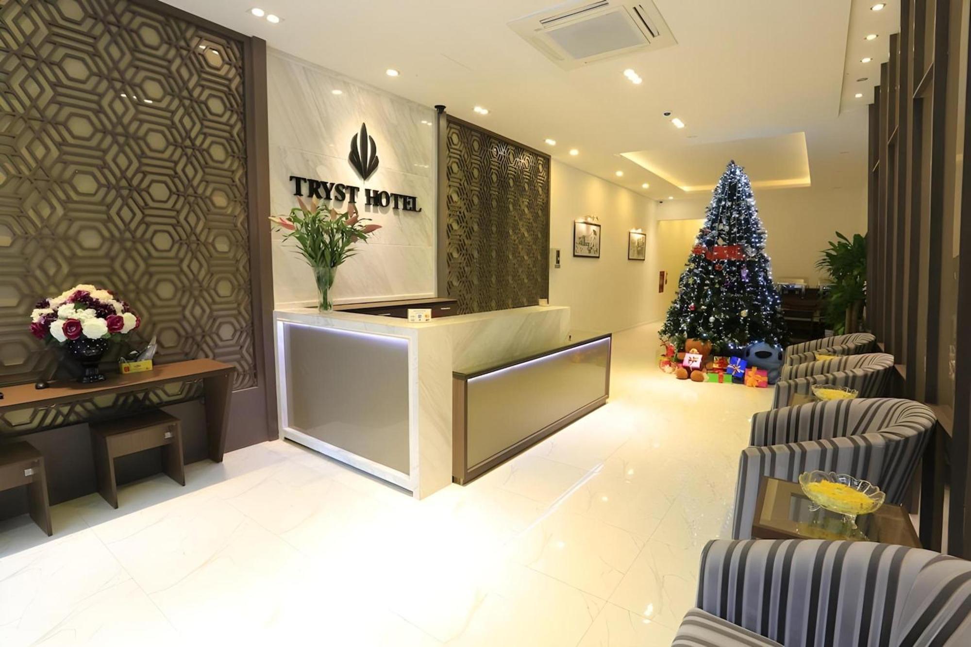 Collection O Le Grand Hanoi Hotel - The Tryst Exterior photo
